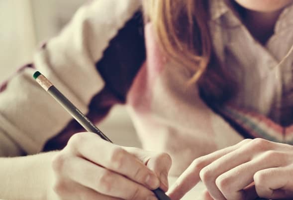 Belasan Contoh Soal Sentence Correction dan Jawaban